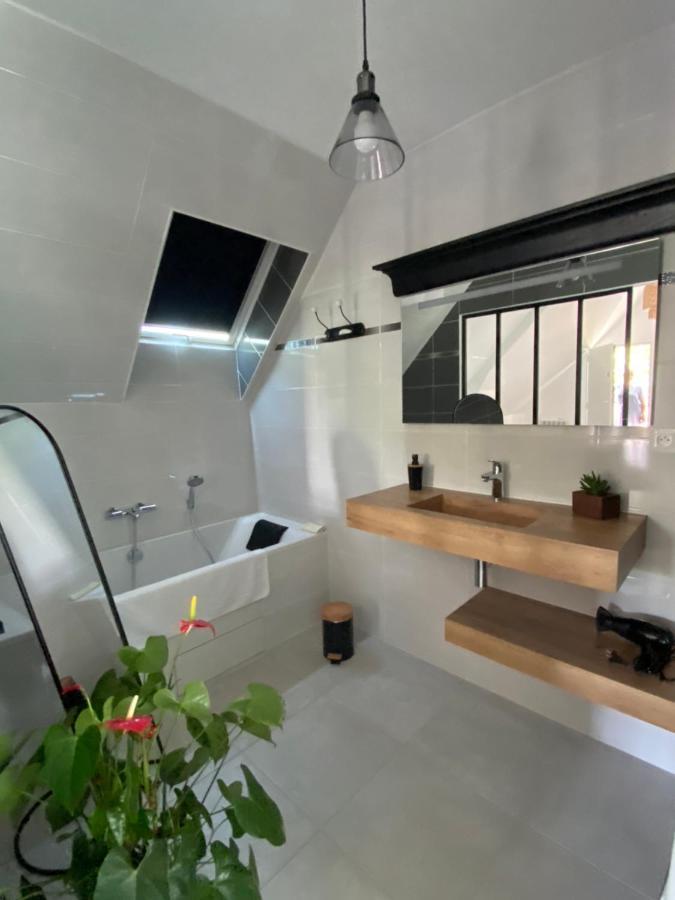Appartement Lu'Ermael Avec Vue Mont Saint Michel Courtils 外观 照片